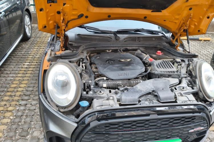 Used MINI 2014 2.0T COOPER S Fun Engine Bay Right