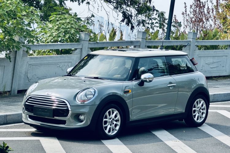 Used MINI 2014 1.5T COOPER Fun Exterior 3