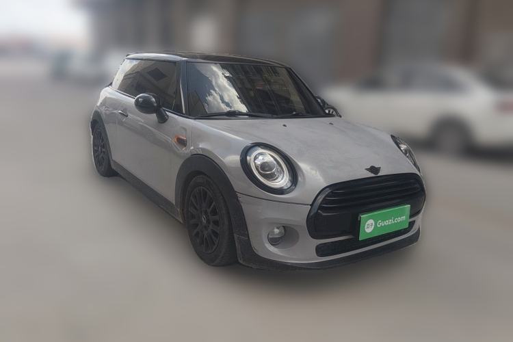 Used MINI 2014 1.5T COOPER Fun Front Right 45 Deg