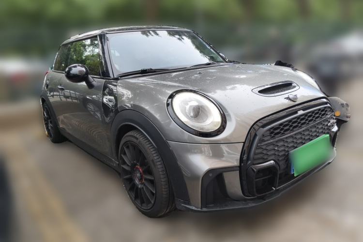 Used MINI 2014 2.0T COOPER S Fun Front Right 45 Deg