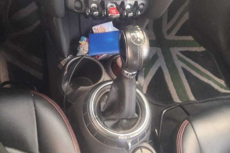 Used MINI 2014 1.5T COOPER Fun Gear Lever