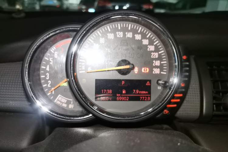 Used MINI 2014 1.5T COOPER Fun Instrument Cluster