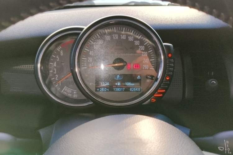 Used MINI 2014 1.5T COOPER Fun Instrument Cluster