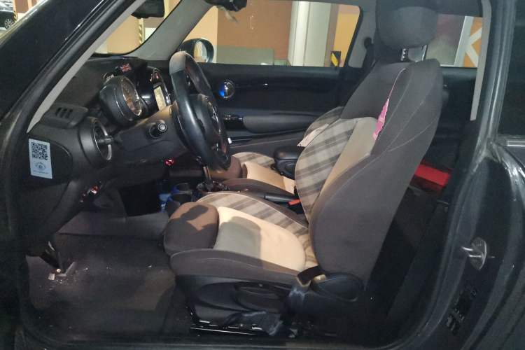 Used MINI 2014 2.0T COOPER S Fun Left Front Seat
