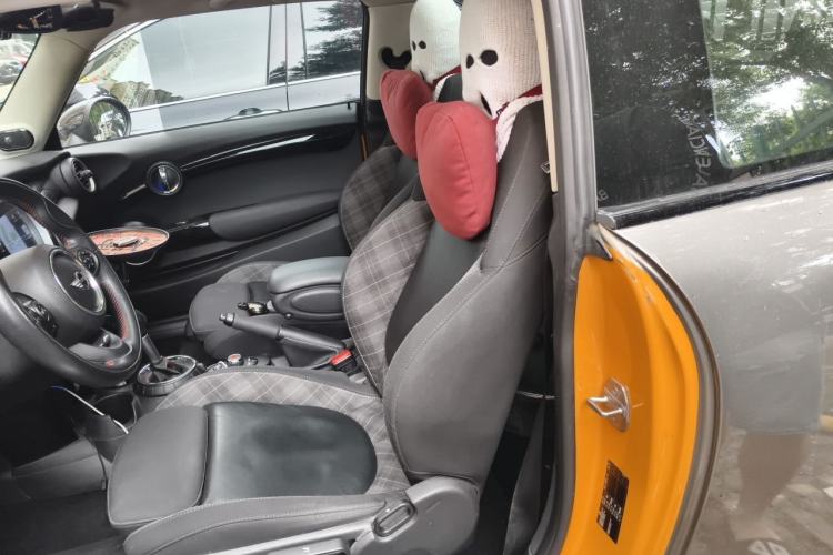 Used MINI 2014 2.0T COOPER S Fun Left Rear Seat