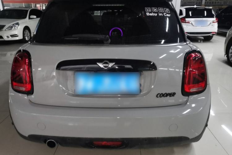 Used MINI 2014 1.5T COOPER Fun Rear