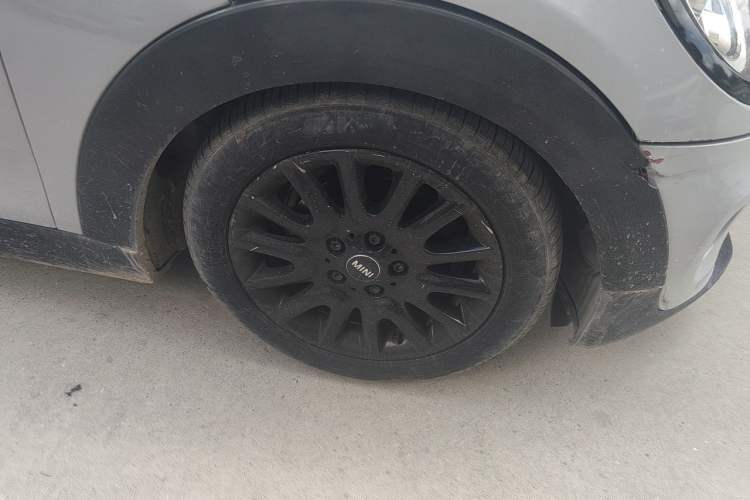 Used MINI 2014 1.5T COOPER Fun Right Front Wheel Hub