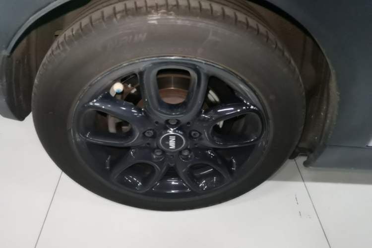 Used MINI 2014 1.5T COOPER Fun Right Rear Wheel Hub