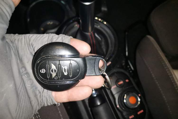 Used MINI 2014 2.0T COOPER S Fun Vehicle Key