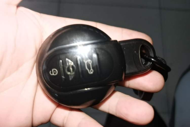 Used MINI 2014 1.5T COOPER Fun Vehicle Key