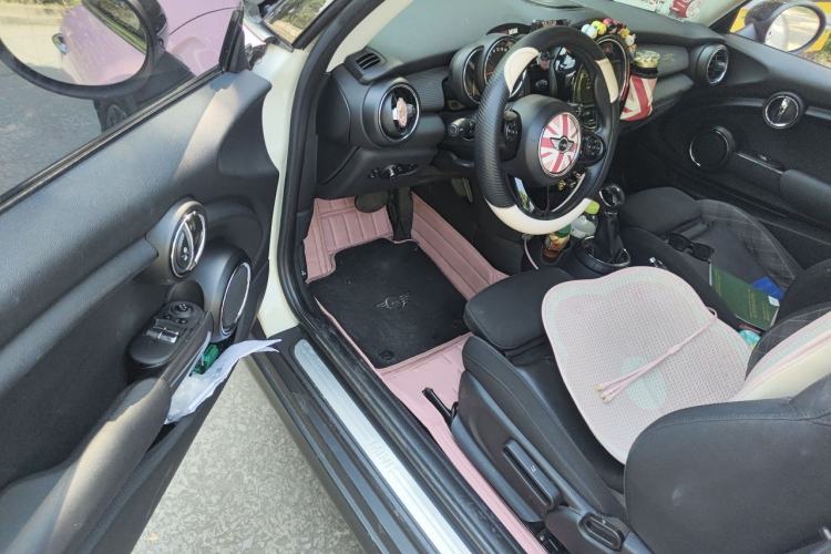 Used MINI 2014 1.5T COOPER Excitement Driver Seat