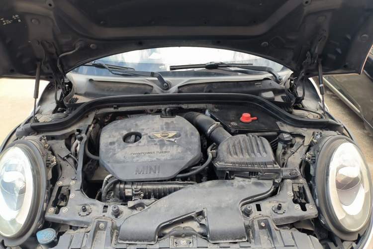 Used MINI 2014 1.2T ONE Engine Bay