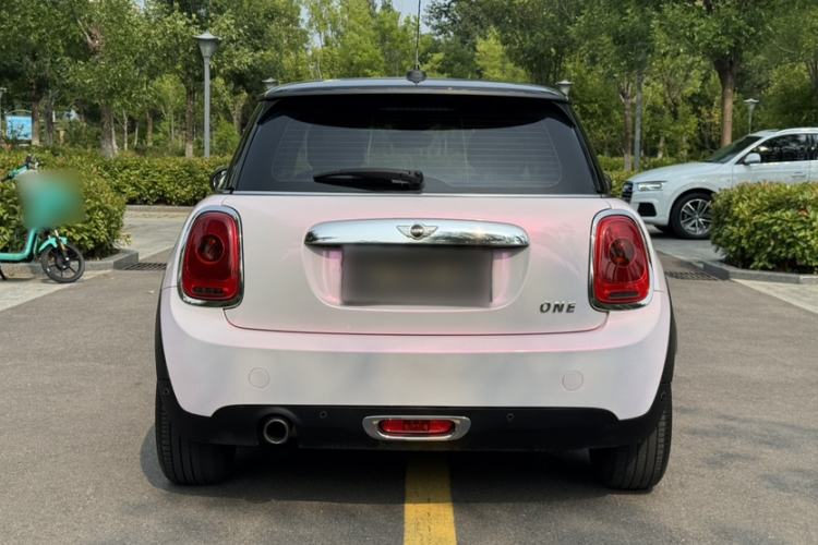 Used MINI 2014 1.2T ONE+ Exterior 5