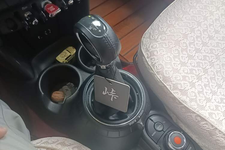 Used MINI 2014 1.5T COOPER Fun Gear Lever
