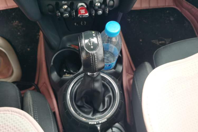 Used MINI 2014 1.5T COOPER Excitement Gear Lever