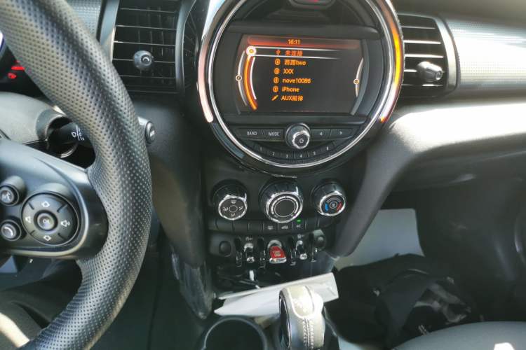 Used MINI 2014 1.5T COOPER Fun Audio And AC Panel