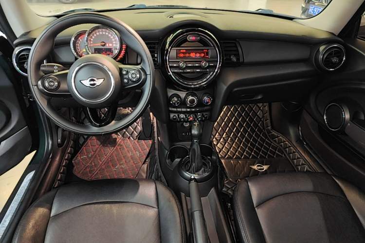 Used MINI 2014 1.2T ONE+ Audio And AC Panel