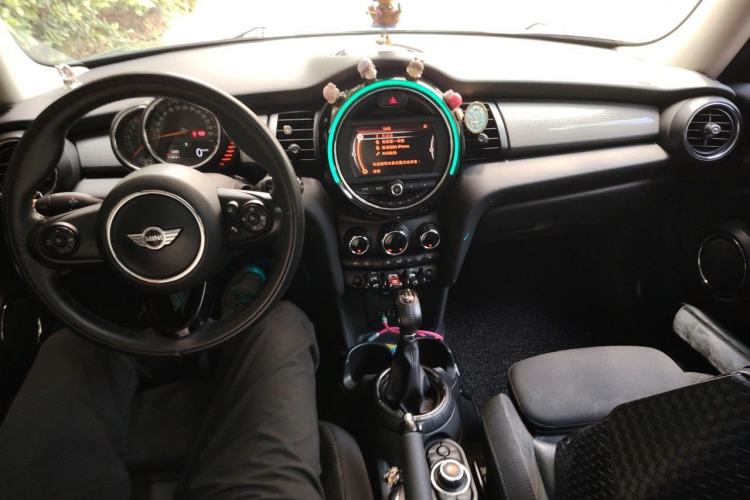 Used MINI 2014 1.5T COOPER Excitement Center Console