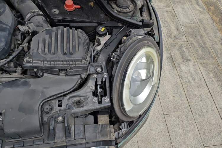 Used MINI 2014 1.5T COOPER Excitement Engine Bay Left