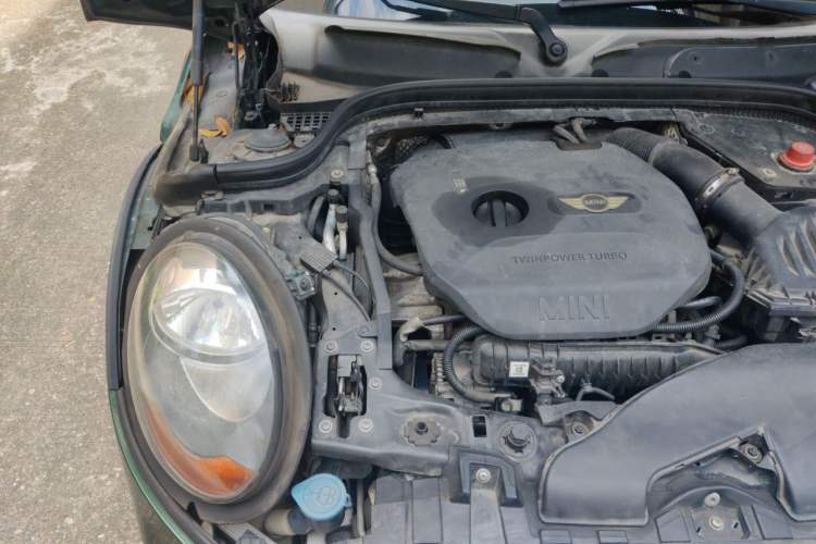 Used MINI 2014 1.2T ONE+ Engine Bay Right