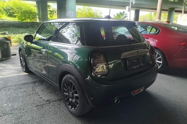 Used MINI 2014 1.2T ONE+ Exterior 2