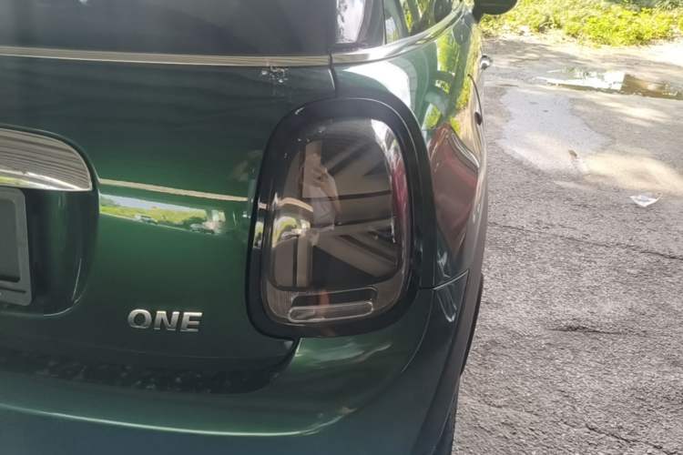 Used MINI 2014 1.2T ONE+ Exterior 3