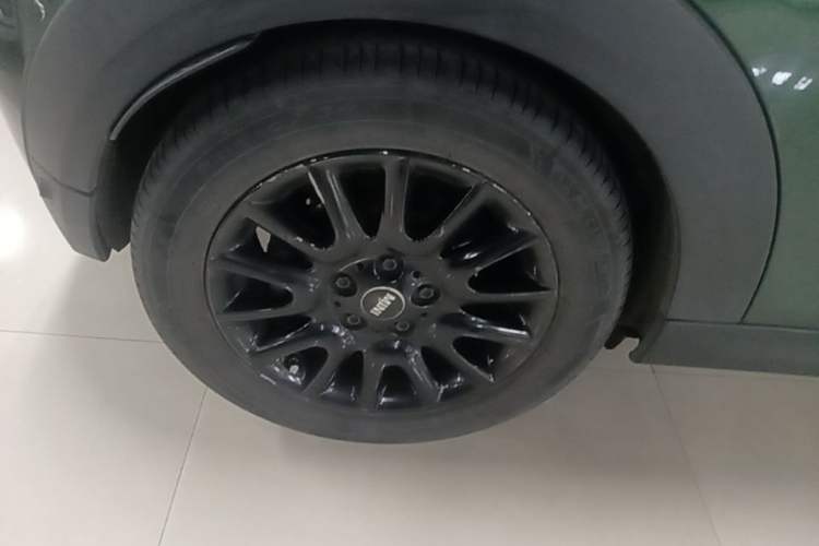 Used MINI 2014 1.5T COOPER Fun Exterior 5