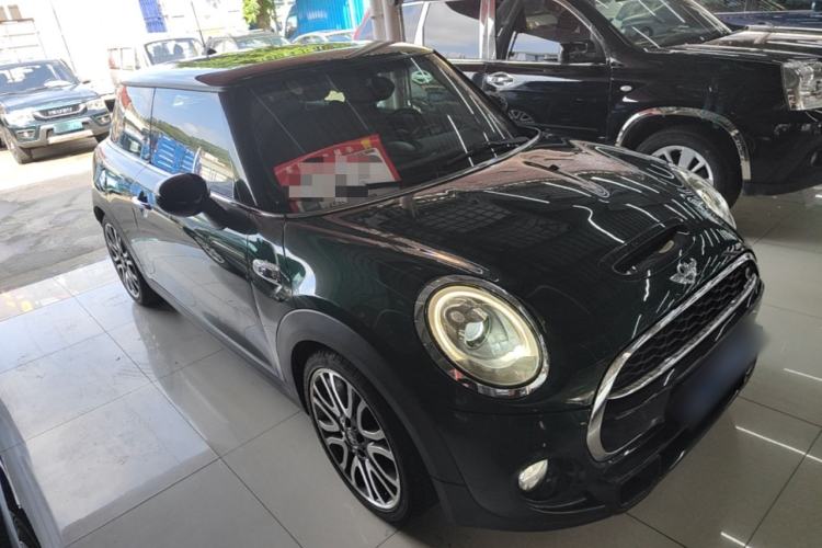 Used MINI 2014 2.0T COOPER S Fun Front Right 45 Deg