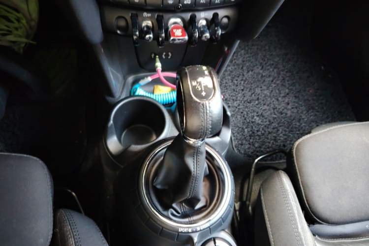 Used MINI 2014 1.5T COOPER Excitement Gear Lever