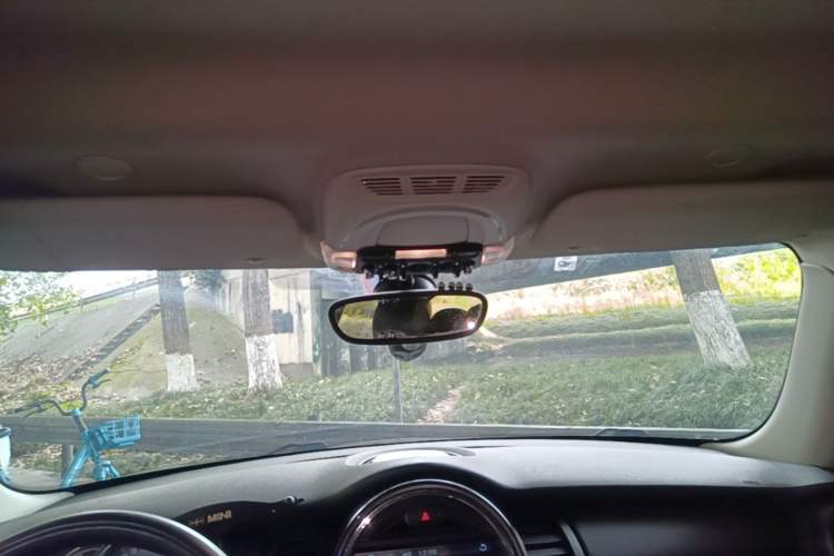 Used MINI 2014 1.2T ONE Headliner