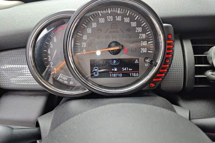 Used MINI 2014 1.5T COOPER Excitement Instrument Cluster