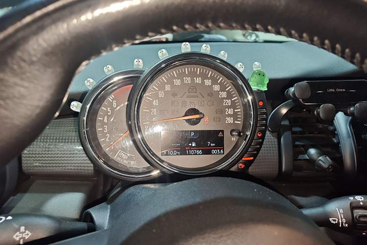 Used MINI 2014 1.5T COOPER Fun Instrument Cluster