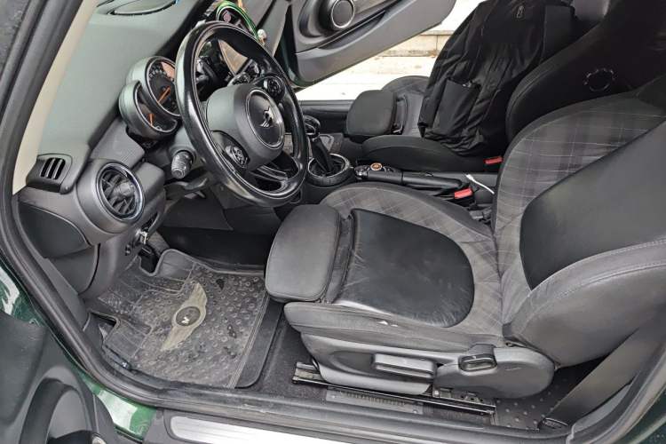 Used MINI 2014 1.5T COOPER Excitement Left Front Seat