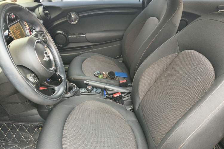 Used MINI 2014 1.5T COOPER Fun Left Front Seat