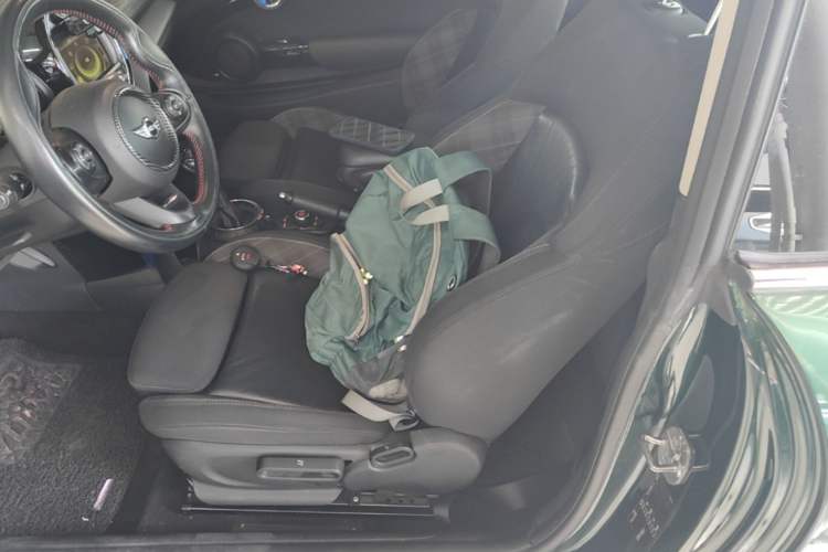 Used MINI 2014 2.0T COOPER S Fun Left Front Seat