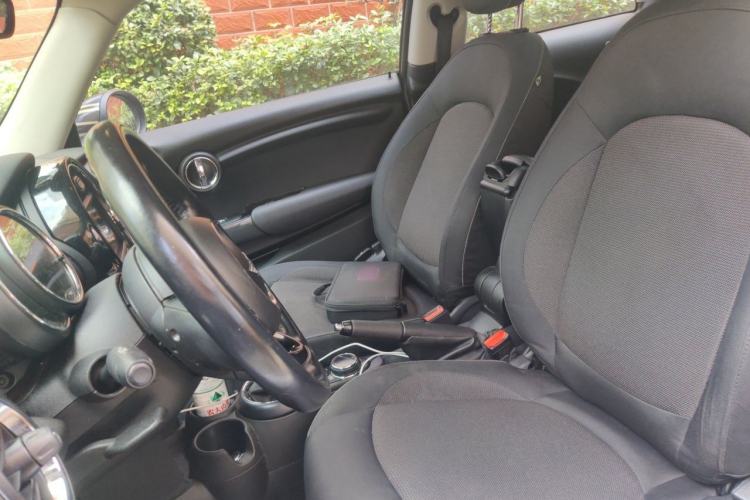 Used MINI 2014 1.2T ONE+ Left Front Seat