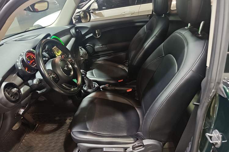 Used MINI 2014 1.5T COOPER Fun Left Front Seat