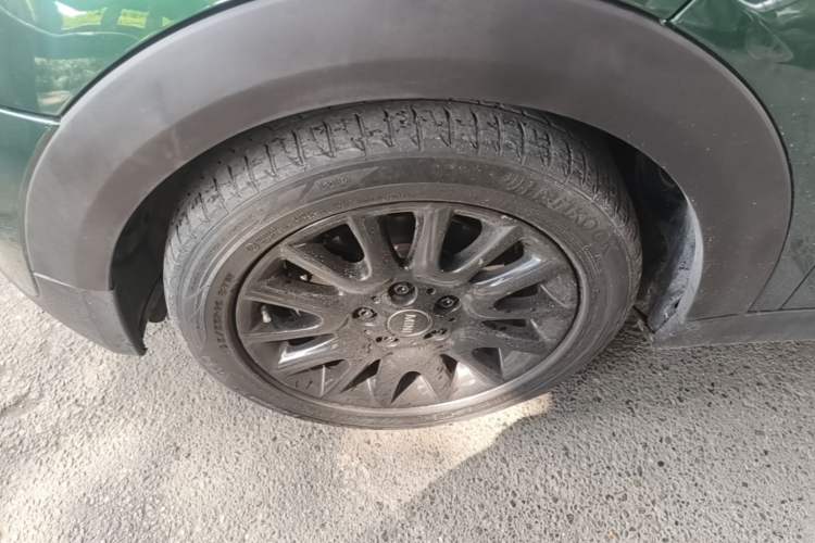 Used MINI 2014 1.2T ONE+ Left Front Wheel Hub