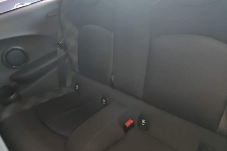 Used MINI 2014 2.0T COOPER S Fun Left Rear Seat