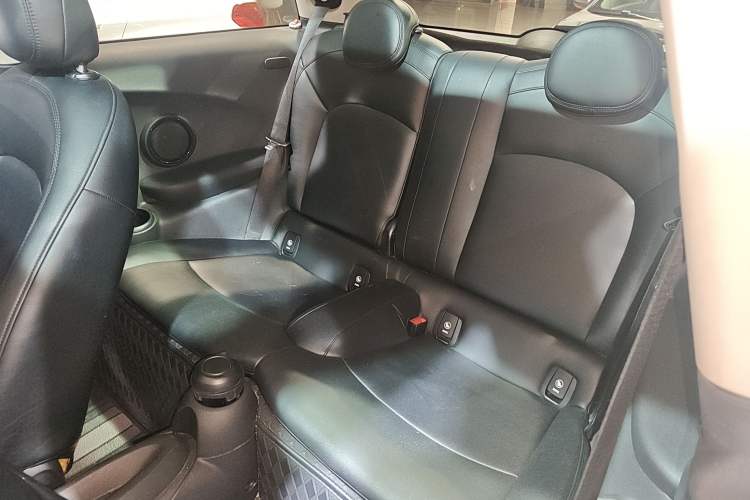 Used MINI 2014 1.5T COOPER Fun Left Rear Seat
