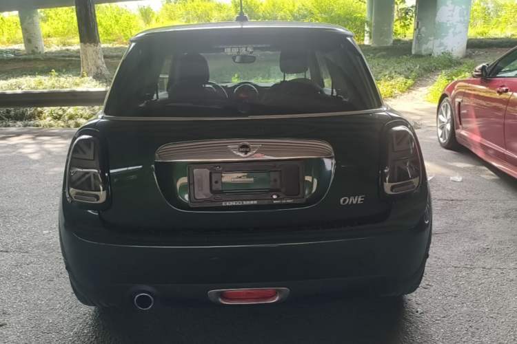 Used MINI 2014 1.2T ONE+ Rear