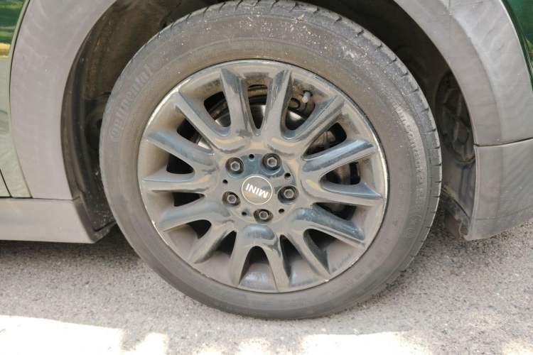 Used MINI 2014 1.5T COOPER Excitement Right Front Wheel Hub
