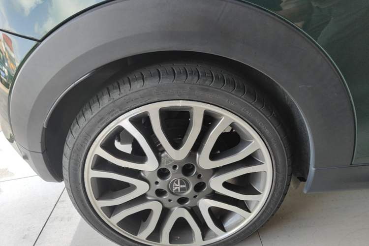 Used MINI 2014 2.0T COOPER S Fun Right Rear Wheel Hub
