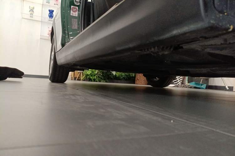 Used MINI 2014 1.2T ONE Right Side Sill