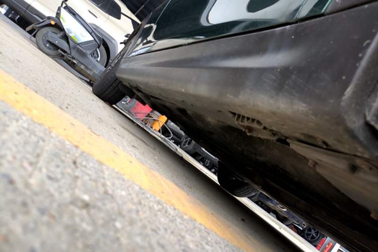 Used MINI 2014 1.5T COOPER Fun Right Side Sill