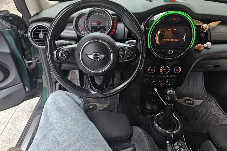 Used MINI 2014 1.5T COOPER Excitement Steering Wheel