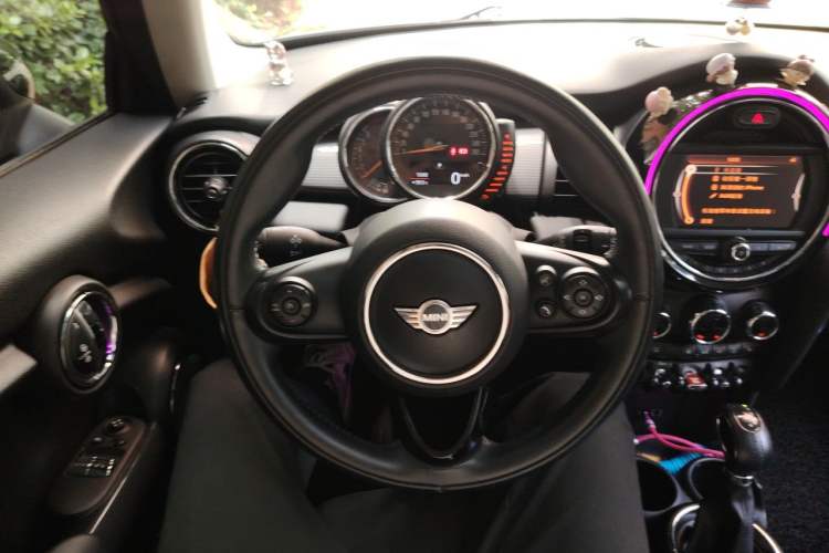 Used MINI 2014 1.5T COOPER Excitement Steering Wheel