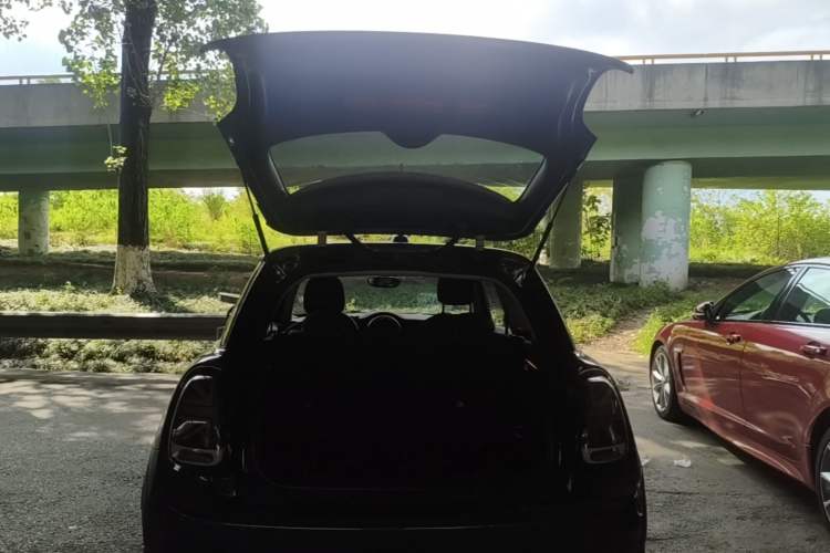 Used MINI 2014 1.2T ONE+ Trunk
