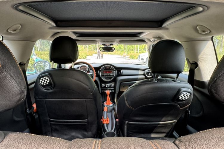 Used MINI 2014 1.2T ONE+ Interior 3