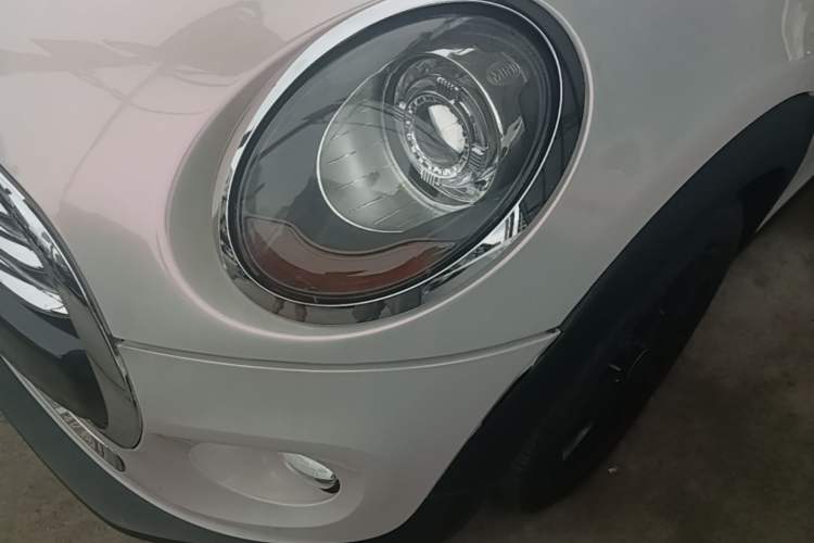 Used MINI 2014 1.5T COOPER Fun Left Front Headlight